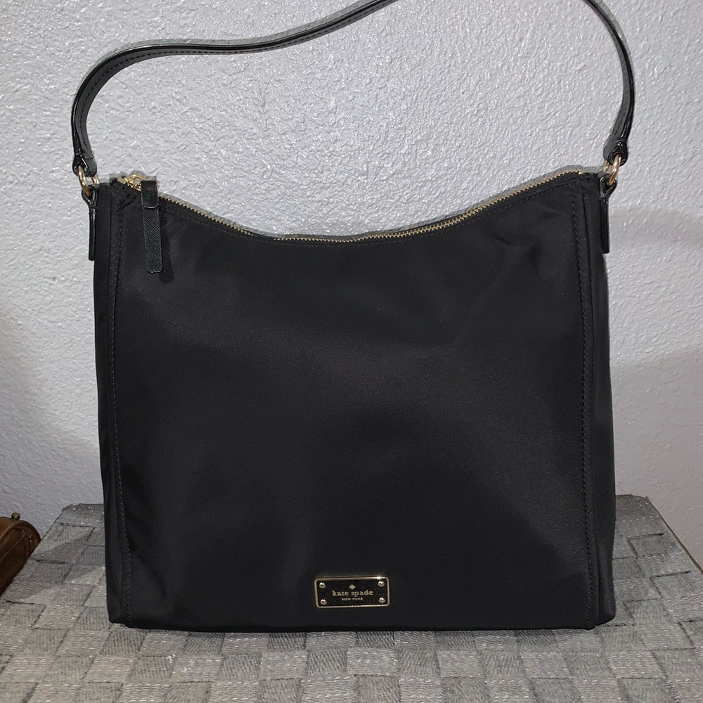 Kate Spade Black Leather Shoulder Bag with Metallic Detail